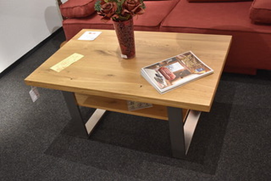 Couchtisch aus Eiche massiv mit Edelstahlgestell